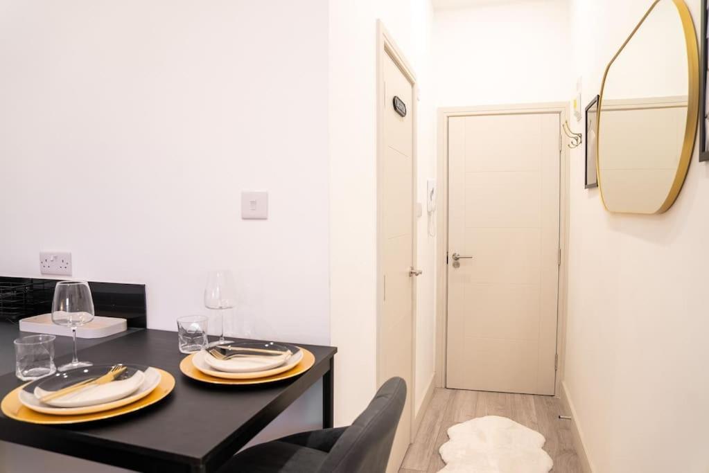 Five Star Boutique Studio Flat In London Exterior photo